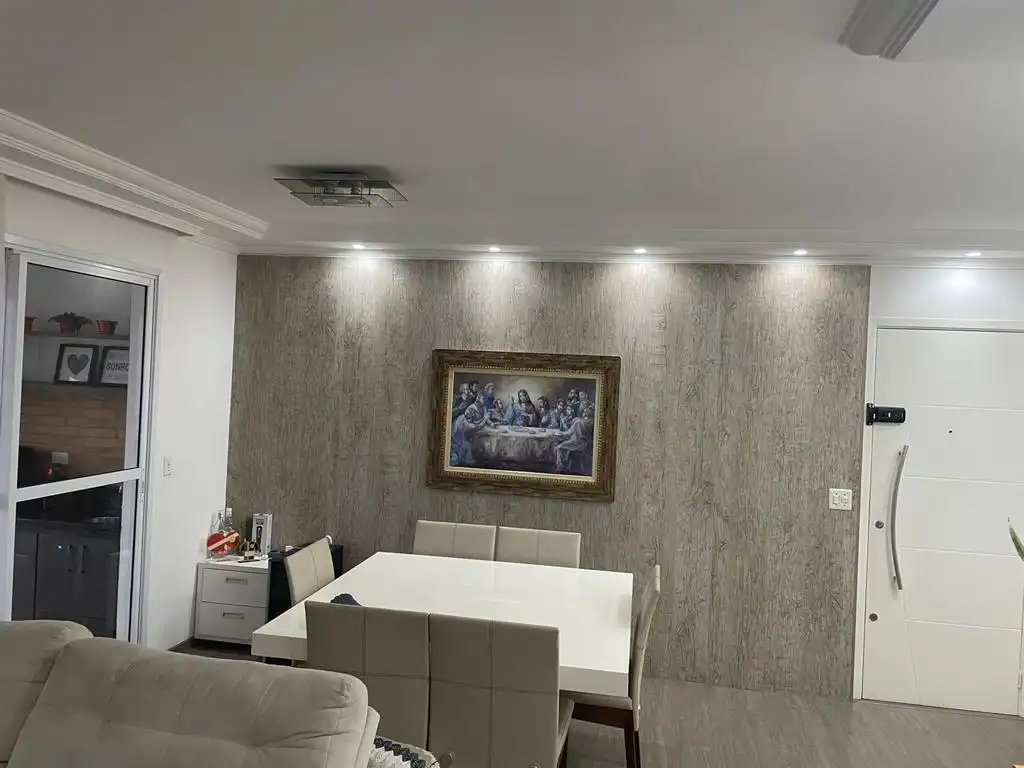 Apartamento com piscina na Vila Augusta